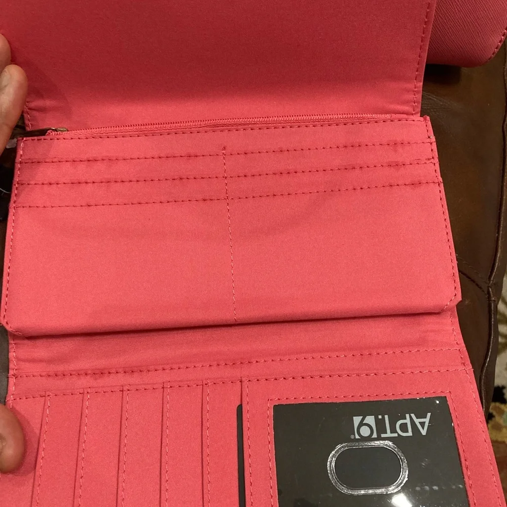 NWT Kate Spade Purse w/free clutch-warm guava